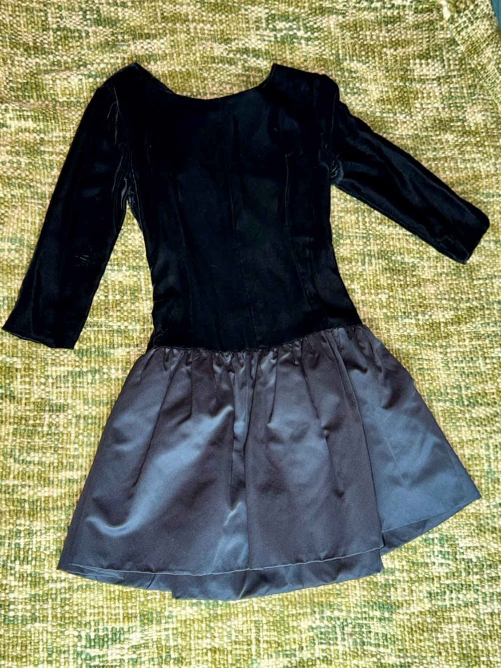 Vintage Givenchy party dress is identified as a vintage Act 1 New York dress - Picture 3 of 9